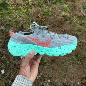Nike Space Hippie 04 Dark Stucco Light Bone Green Glow cz6398-020